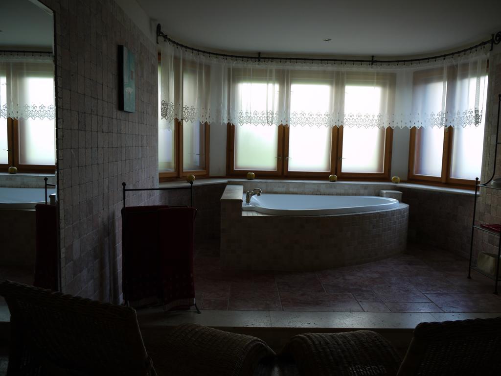 Apartmany Pemi Potštejn المظهر الخارجي الصورة
