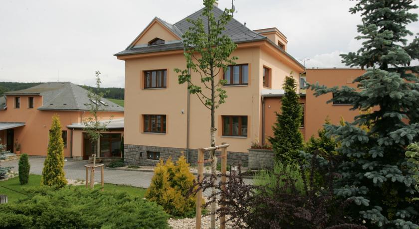 Apartmany Pemi Potštejn المظهر الخارجي الصورة
